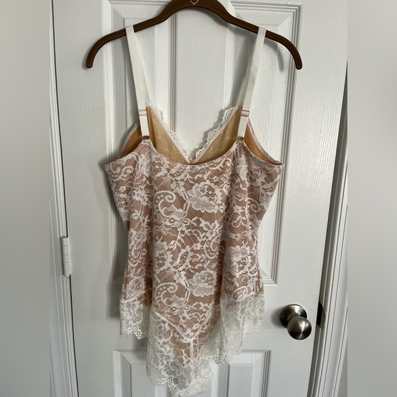 Pinsy Shaping Lace Shapewear Bodysuit | White, 1X | New with Tags - Picture 3 of 8